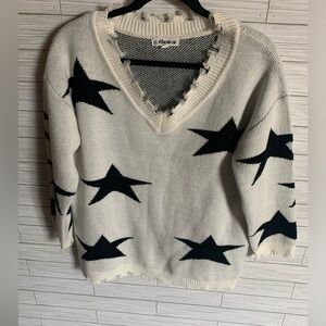 Macaron Women's Black and White Star Sweater